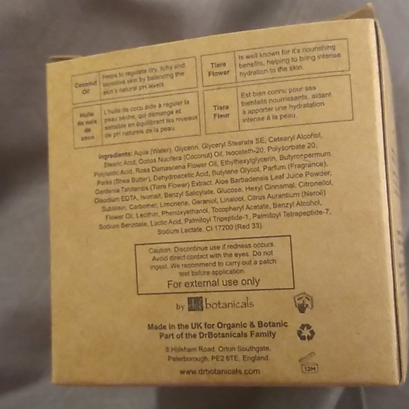 Organic & Botanic Madagascan Coconut night cream - Picture 3 of 4